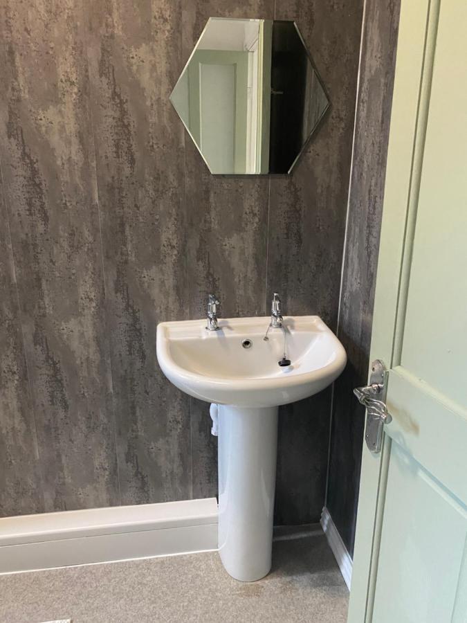 Montrose - Perfect Contractor Stay, Own Driveway, 3 Bedrooms Gateshead Exteriör bild