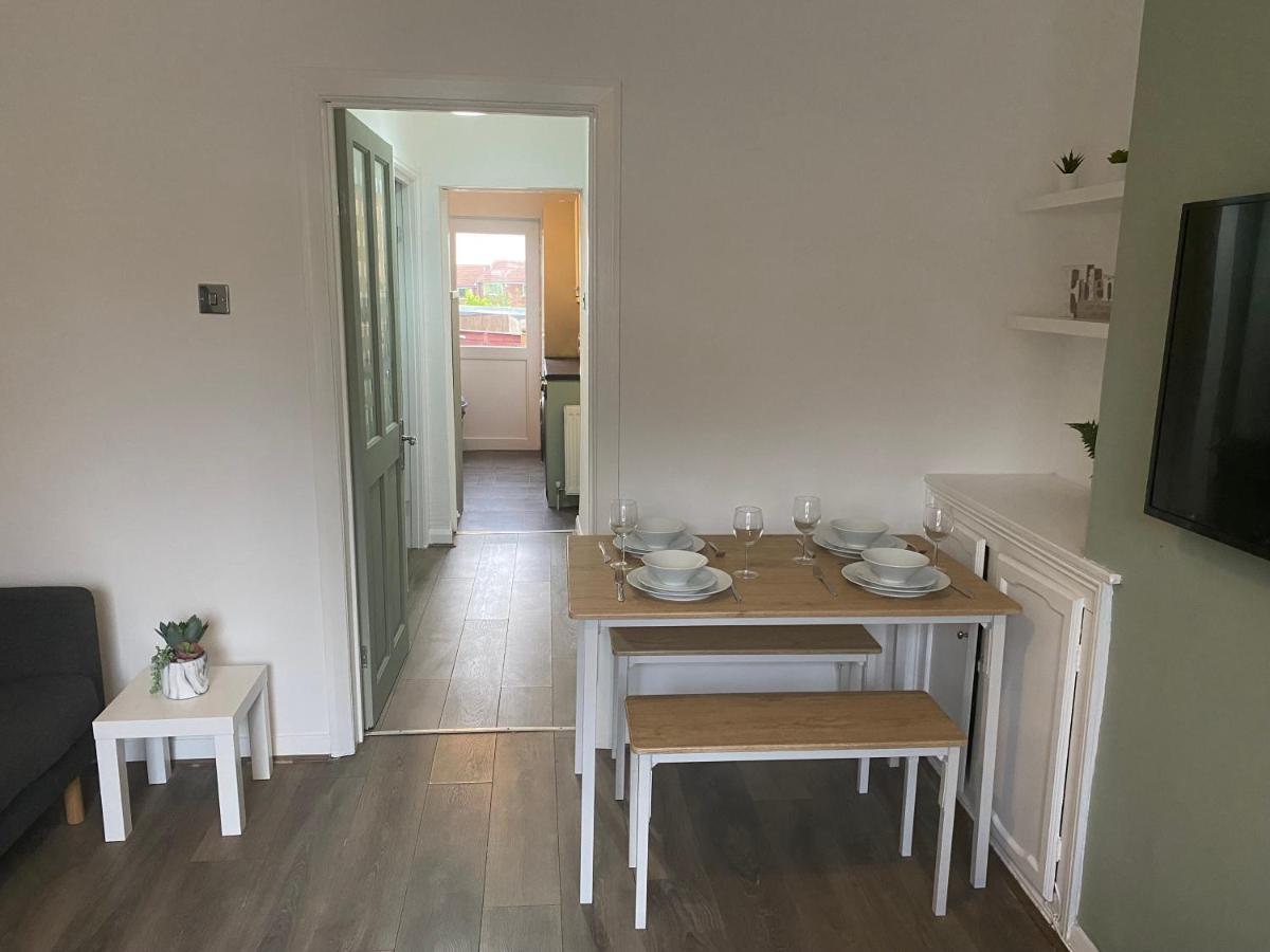 Montrose - Perfect Contractor Stay, Own Driveway, 3 Bedrooms Gateshead Exteriör bild
